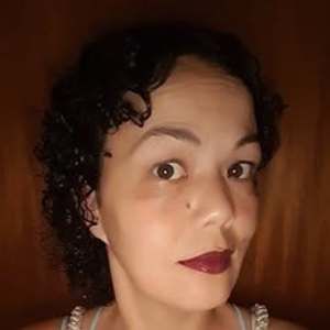 Meet your Posher, Elle